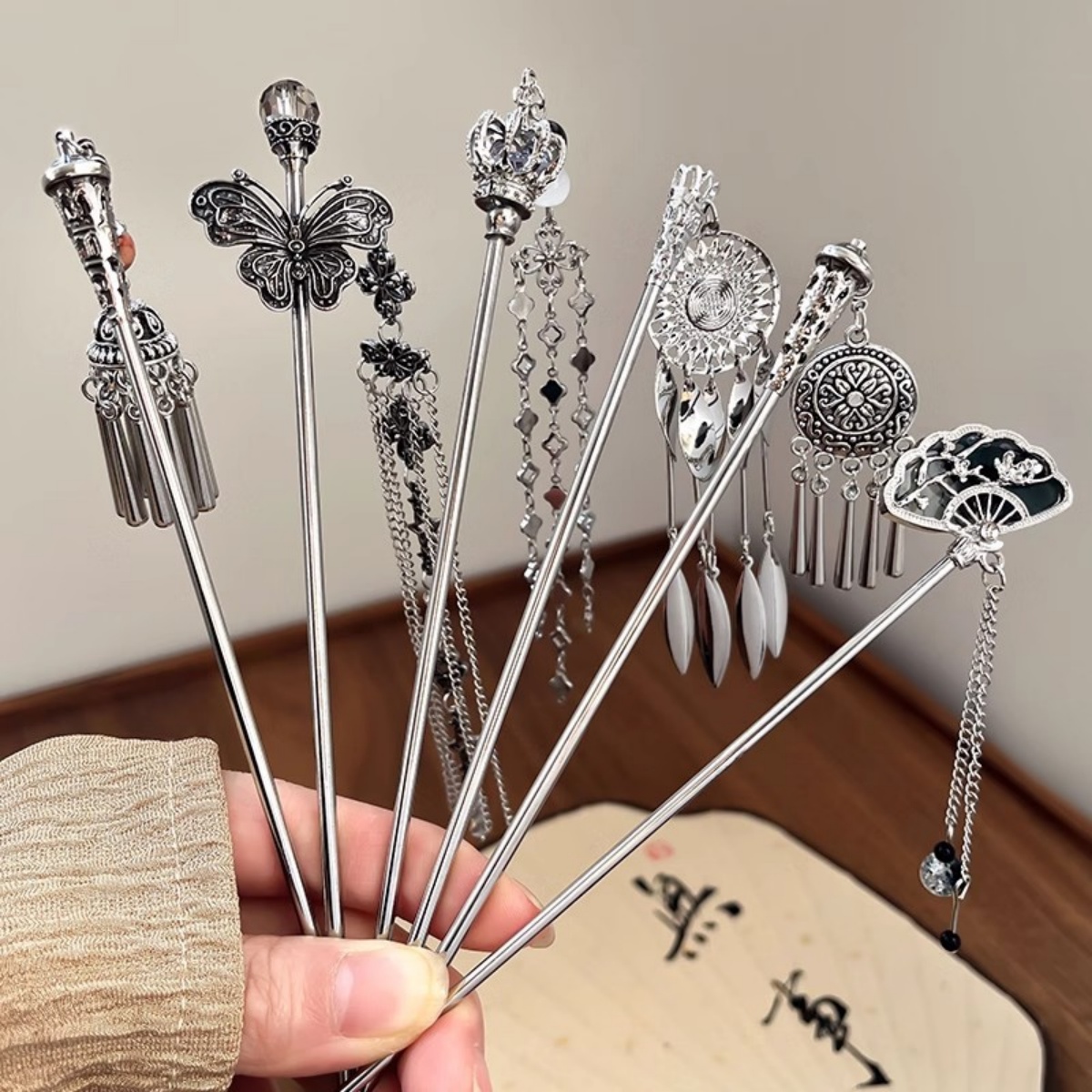 Elegant Women's Hairpin Antiqu - Vintage Tech Accessories บทวิจารณ์และราคา