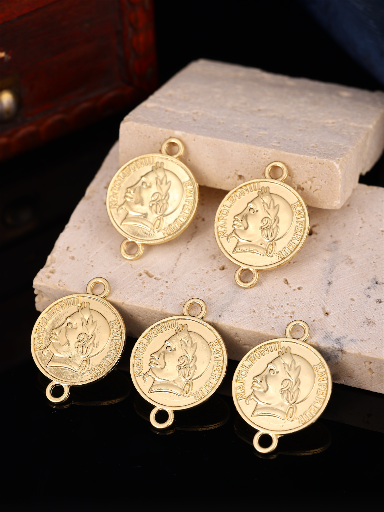 Coin-Shaped DIY Women's Robe A - Vintage Tech Accessories บทวิจารณ์และราคา