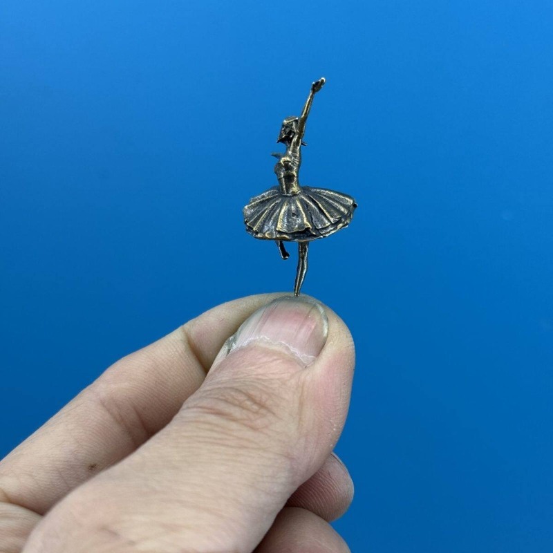 Metal Brass Dream Tech Ballet  - Tech Girl Accessories บทวิจารณ์และราคา